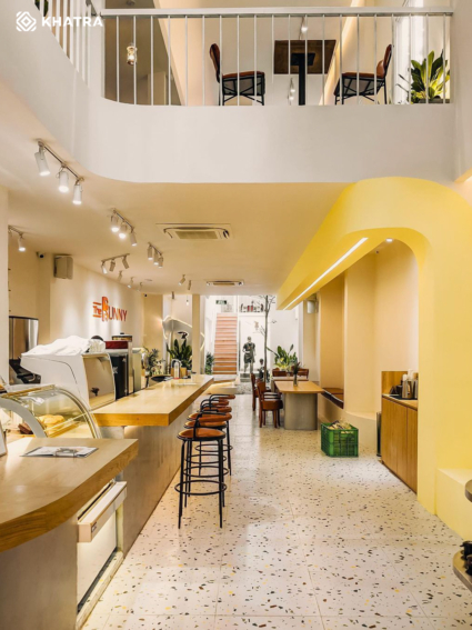 Hình thực tế gạch Terrazzo D6632 lát nền quán cafe (3)