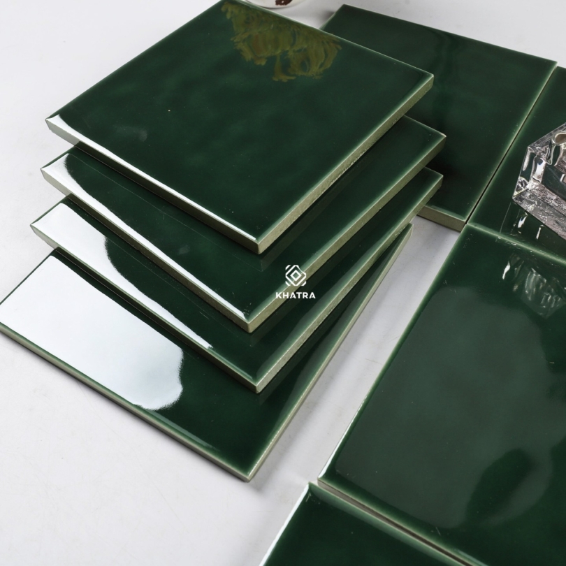 Gạch thẻ vuông màu green