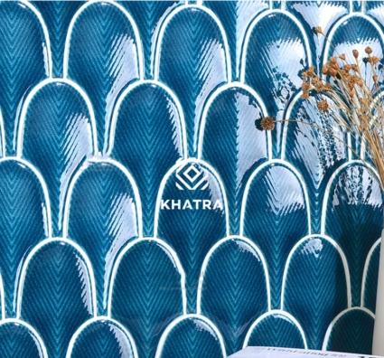 Mẫu gạch Classic Blue hình lông vũ ốp tường