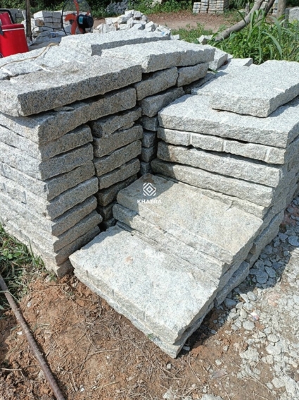 Gạch xi măng chữ nhật lát sân