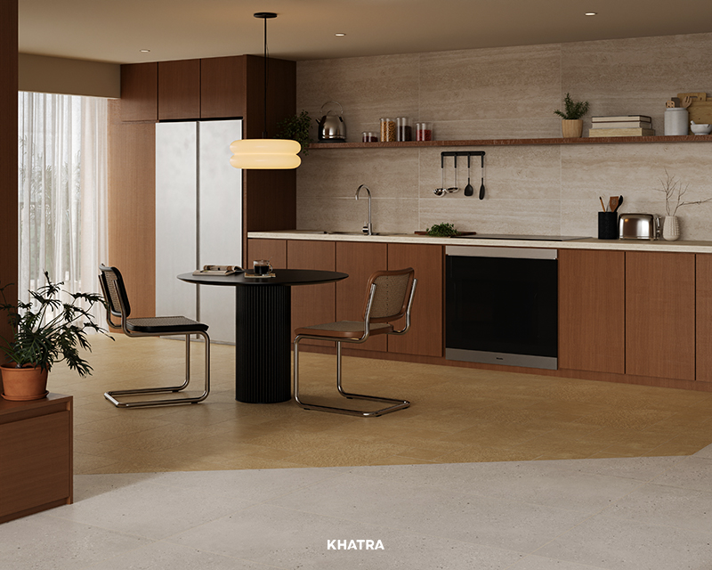 Phối gạch mix size lát nền và Travertine ốp tường bếp